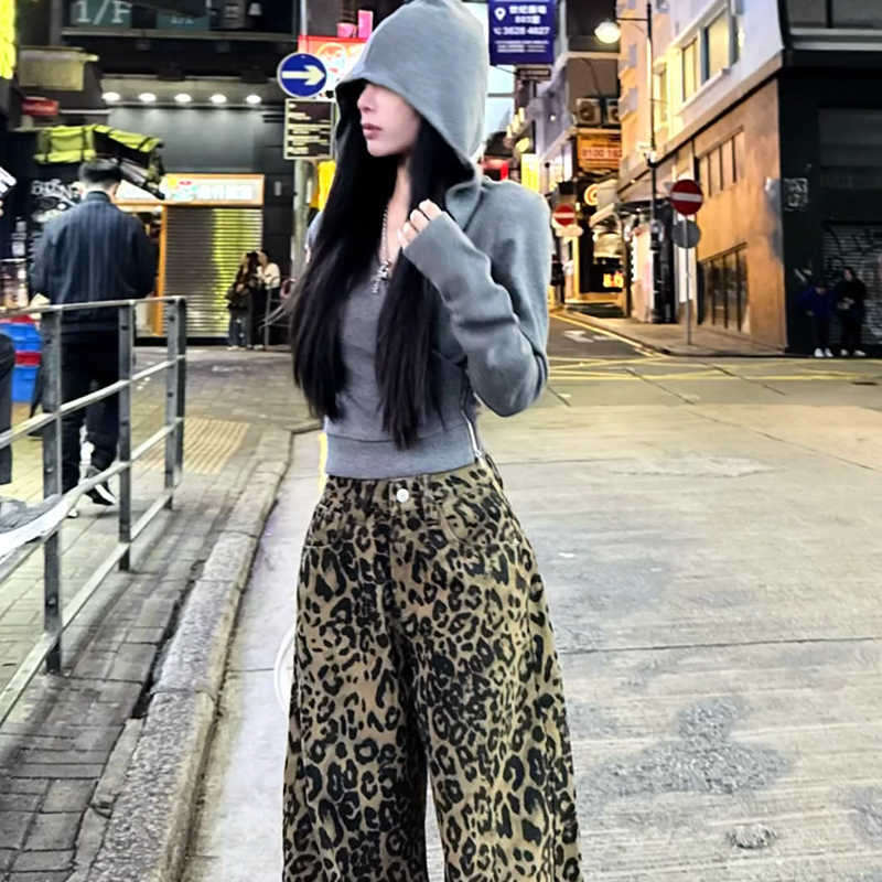 ホットガールニッチデザイングレー長袖フード付きスウェットシャツレディース2025年秋新作スリムフィットショートトップ