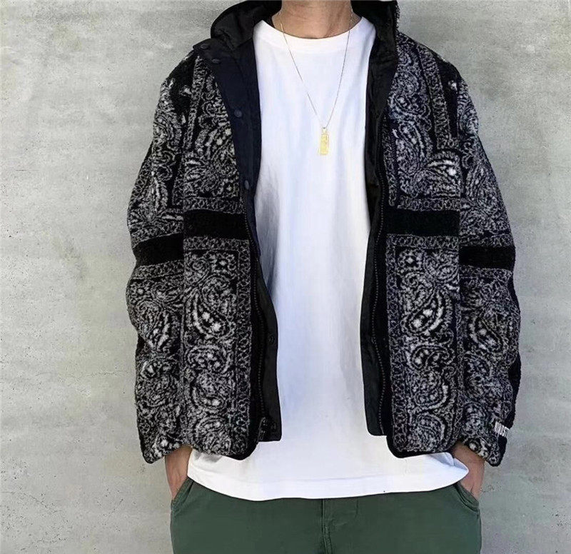 supreme bandana fleece jacket