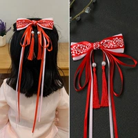 С бантиком, красный