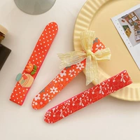 32# Оранжевые бабочки