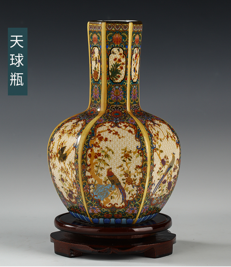 Jingdezhen ceramic vase furnishing articles colored enamel porcelain of European modern home wine porch sitting room adornment