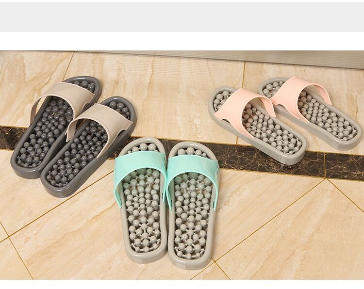 Crystal bathroom slippers female non-slip round bead leakage water speed dry with hole transparent with home massage Summer men hard 