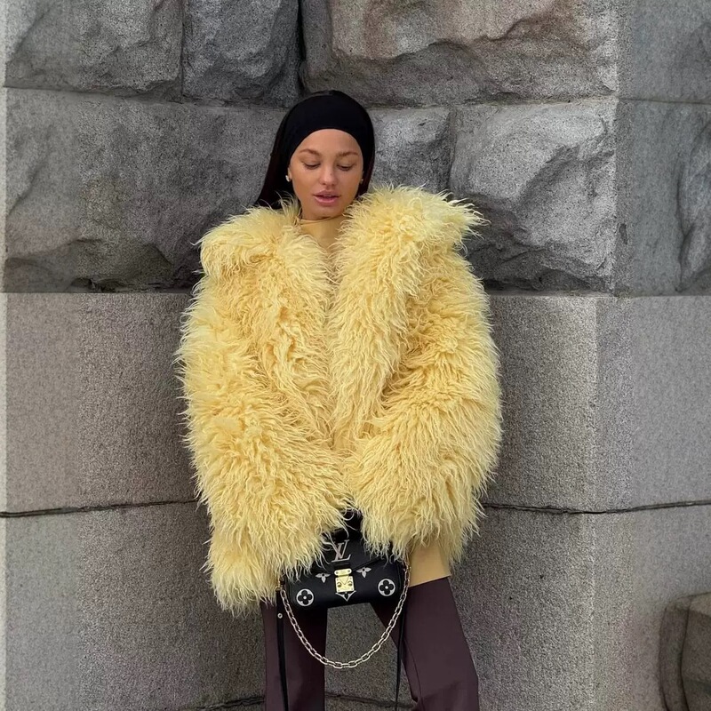 Yellow Plush Jacket European and American Style Faux Fur Eco-Friendly Fur Jacket Women's Oversized Top Yellow Plush Jacket European and American Style Faux Fur Eco-Friendly Fur Jacket Women's Oversized Top