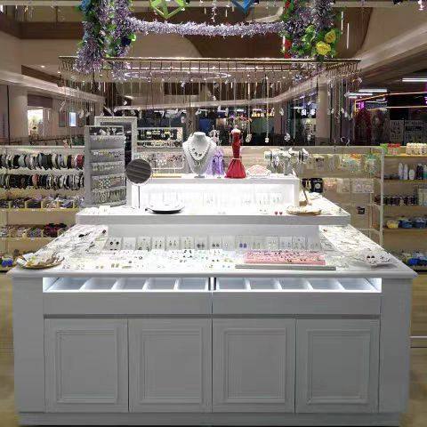 Nakashima display table jewelry Nakashima cabinet flow table women's clothing store jewelry shoe clothing store display cabinet jewelry product cabinet