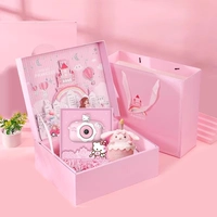 Hello Kitty, замок, подарочная коробка, кукла со светомузыкой, открытка, 32G