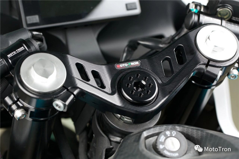 MOTO TRON 250SR lightweight modification to reduce handle upper plate steering lock