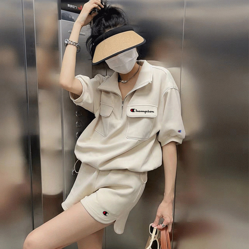 Japanese-Style Champion Sports Suit for Women, Summer Fashion, Stylish and High-End, Short-Sleeved Shorts Two-Piece Set, Trendy Sportswear