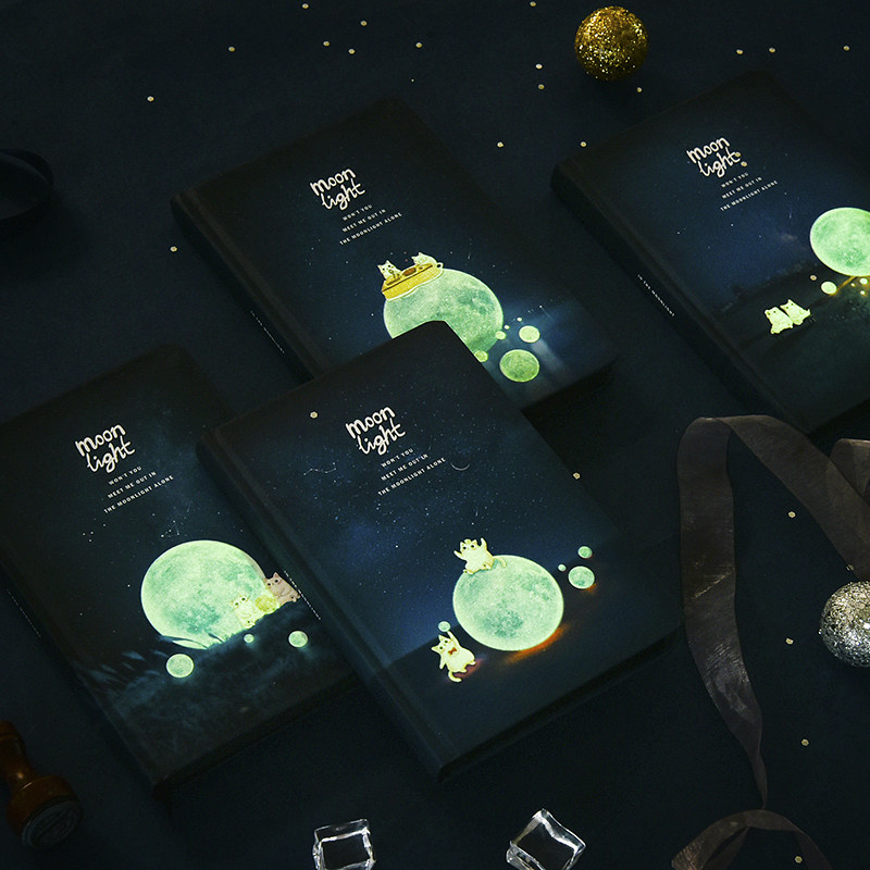 Under the moonlight Korea fresh and creative luminous book cat hand ledger hand-painted hardcover notepad black card notebook