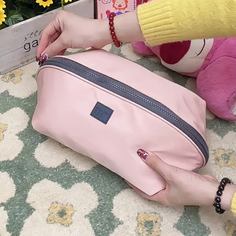 Three-In-One Underwear Storage Bag, Travel Storage Bag, Travel Suitcase, Portable Clothing and Socks Packing Bag Three-In-One Underwear Storage Bag, Travel Storage Bag, Travel Suitcase, Portable Clothing and Socks Packing Bag
