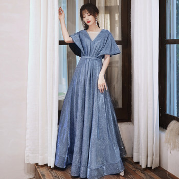 Star evening dress female 2022 new high-end light luxury niche celebrities host performances banquet toast clothing engagement