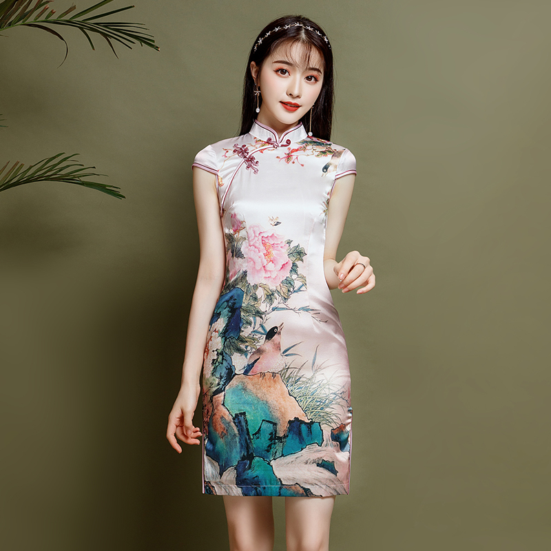 Silk elite cheongsam, summer summer clothing, lightweight dress, Chinese style, light style Silk elite cheongsam, summer summer clothing, lightweight dress, Chinese style, light style