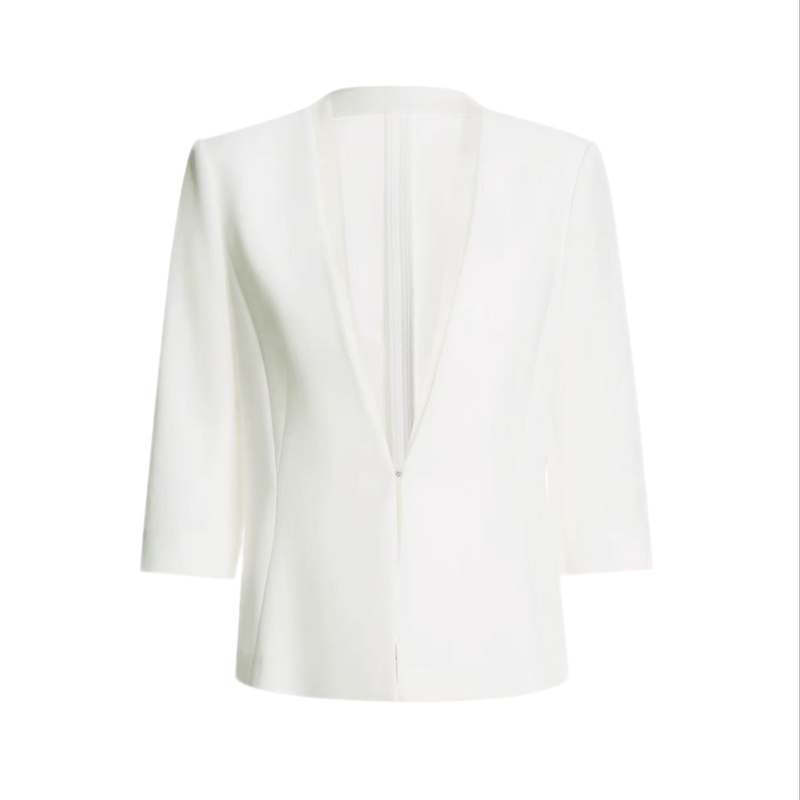 Minimalist Style White Three-Quarter Sleeve Suit for Women, Business Professional Attire, One-Button Slim-Fit Jacket Wt0207