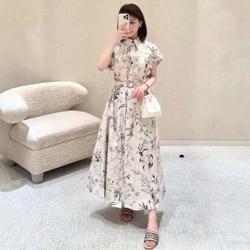 [Simple and Elegant Print] 2026 New Style High-Waisted Slimming and Age-Reducing Printed Dress Lyq0534