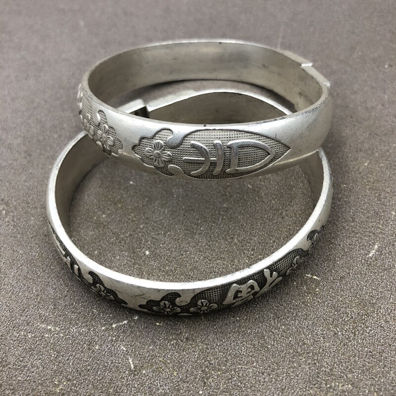 Ancient Play Miscellaneous Bracelets Auspicious Fu Characters Brass SILVER BRACELETS SILVER BRACELETS FOR MEN AND WOMEN UNIVERSAL ORNAMENTS A PAIR OF PRICES