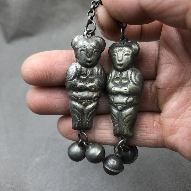 Antique - played miscellaneous hanging piece of Gill - silver lock household handkpiece