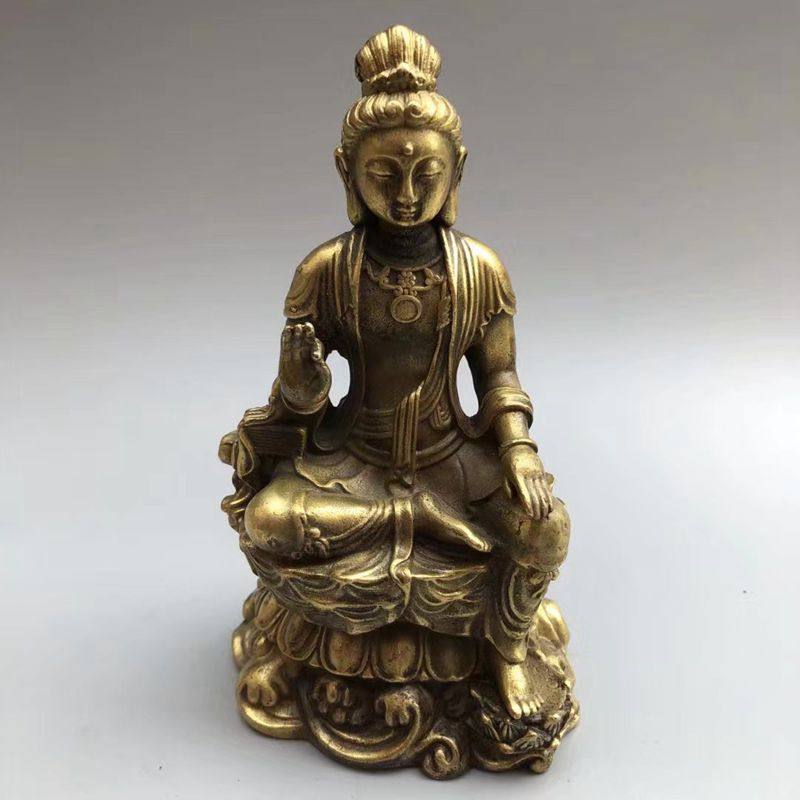 Ancient play of miscellaneous Buddhist statues at the Buddha's Hall of Buddha The Buddha Republic Bronze Ware Collection of Guanyin BodhisattBodhisattva 