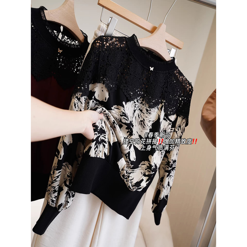 In Stock, Say Goodbye to 70% off! Full of Elegance! Intricate Hollow-Out Crochet Elegant Printed Top for Women＜Tzzh057