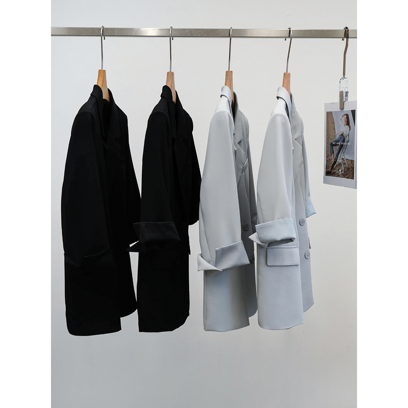 In Stock Now: Say Goodbye to 50% off! Stylish and Powerful! Women's Double-Breasted Shoulder-Padded Blazer for Commuting《Ezzf166》