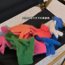 Winter Korean version of the female warm ins wind pure color versatile points gloves to keep warm student riding