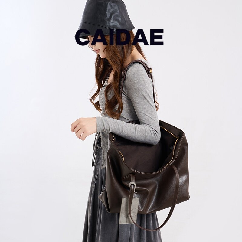 CAIDAE Genuine Leather Niche Large Capacity Tote Bag for Women 2026 New Arrival Premium Texture Commuter Shoulder Bag - Thumbnail 6
