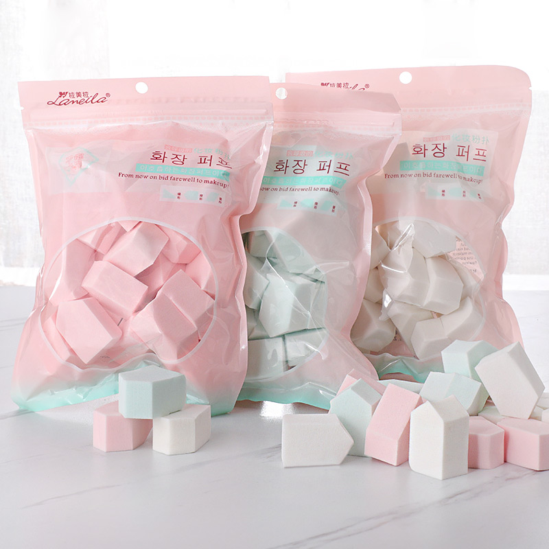 Small powder bashing disposable small sponge triangular small number mini-photo-phase makeup artist special beauty makeup egg not to eat powder