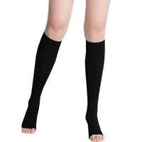 Черные гольфы, средней длины