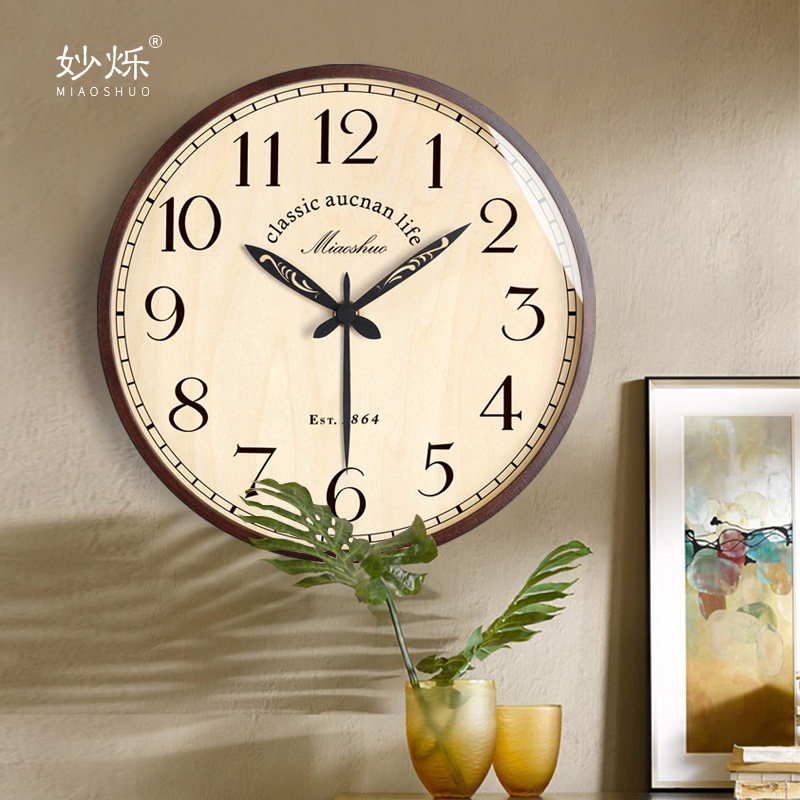 American retro hanging bell Atmosphere Park creative clock Living room mute hanging table Home Decorative Hanging Wall Watches solid wood