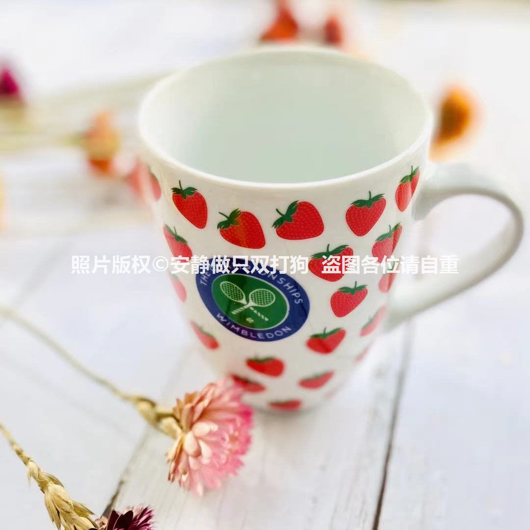 Out-of-print spot Wimbledon strawberry mug Wimbledon tennis water cup Wimbledon circumstantial souvenir