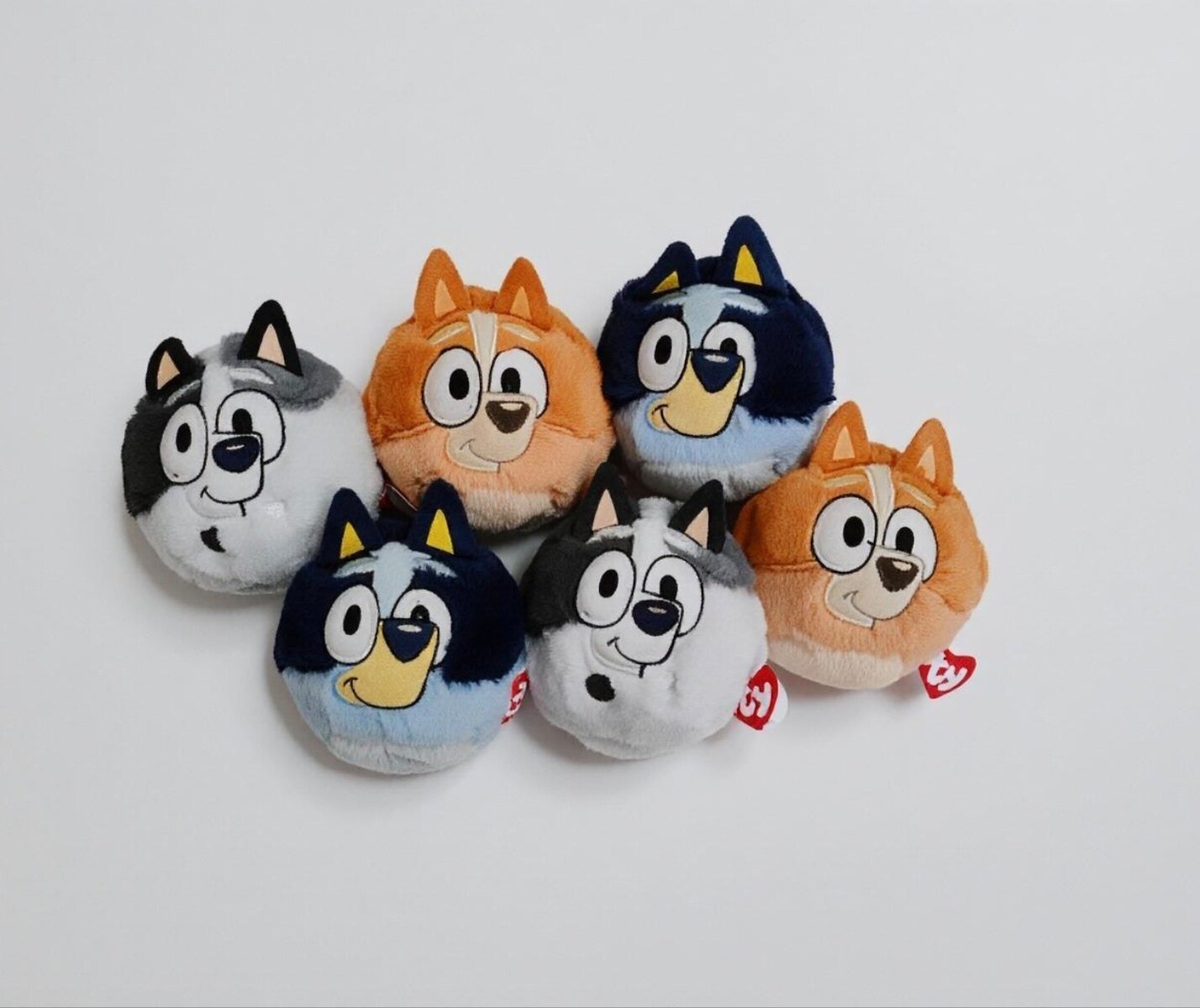 ブルーイ TYコラボレーション ブルーイファミリー ビンゴマフィンぬいぐるみ バウンシーボール