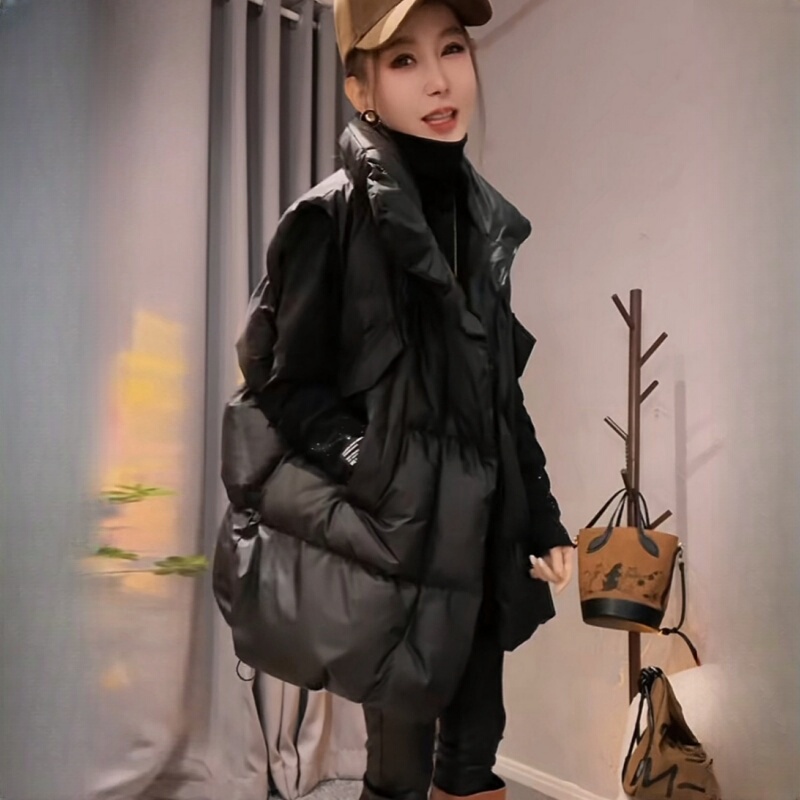 Black down Vest for Women, Mid-Length, Autumn and Winter, High-End Style, 2025 New Model, Outerwear, Warm Vest Black down Vest for Women, Mid-Length, Autumn and Winter, High-End Style, 2025 New Model, Outerwear, Warm Vest