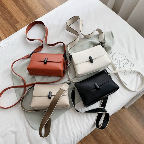 Вместительная и большая небольшая сумка, сумка через плечо, универсальная модная летняя сумка на одно плечо, популярно в интернете, коллекция 2021