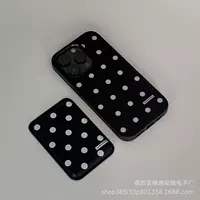 Черно-белые в горошек