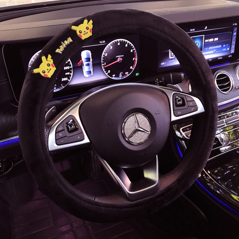 Creative cute anti-slip handlebars cover male and female universal on-board Korean cartoon Winter warm plush steering wheel sleeve