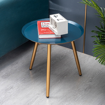 Nordic modern sofa edge a few golden bedside small round table small family living room triangle small tea table mini corner a few