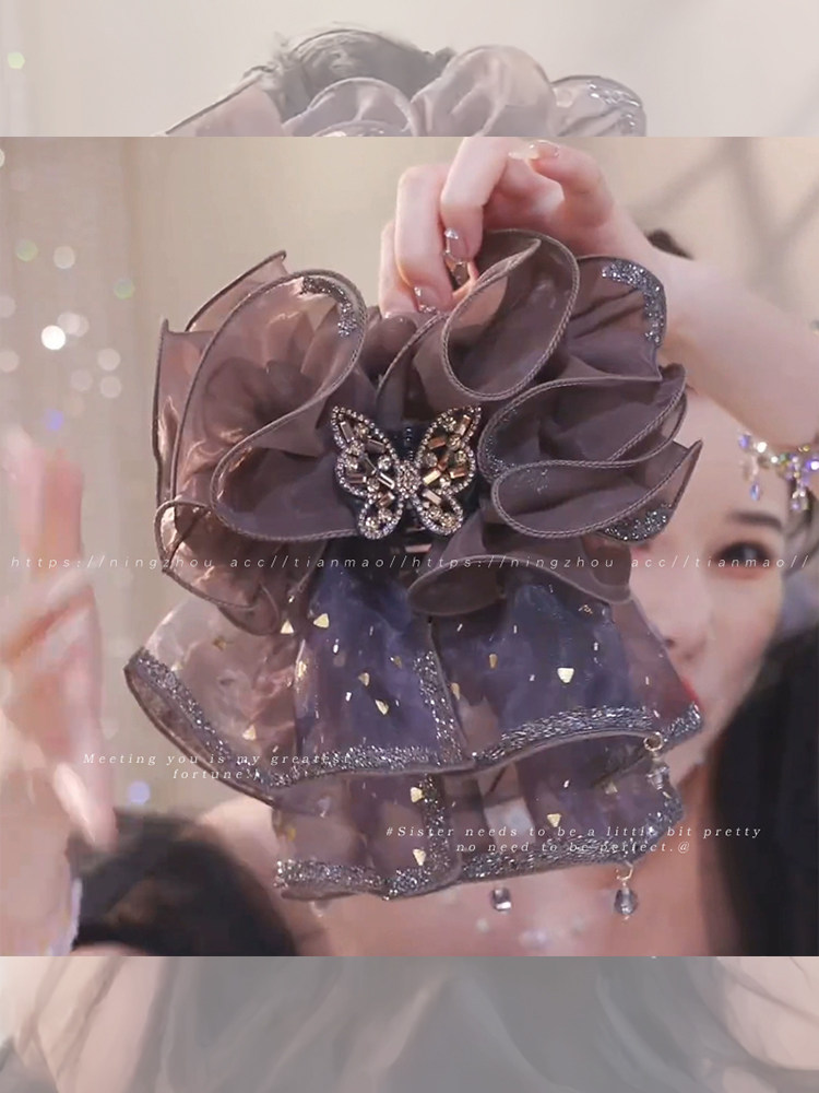 Gold Foil Butterfly Skirt-Shaped Hair Clip for Women, Back-Of-Head Bun Hairpin, Shark Clip Hair Accessory, High-End Bun Fixing Hairpin