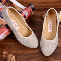 Весенние новые стильные туфли из старой пекинской ткани для женщин, туфли-лодочки со стразами, милые, модные туфли-лодочки с острым носком на плоской подошве на мягкой подошве для работы