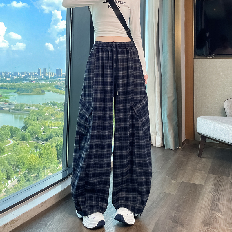 Plaid Cargo Pants for Women, New Autumn Style, Elastic High-Waisted, Loose-Fitting, Jogger-Style Wide-Leg Pants, Slimming, Convertible, Sports Casual Pants Plaid Cargo Pants for Women, New Autumn Style, Elastic High-Waisted, Loose-Fitting, Jogger-Style Wide-Leg Pants, Slimming, Convertible, Sports Casual Pants