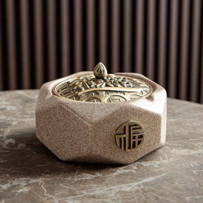 New Chinese ashtray home with lid living room coffee table decoration office trend retro ceramic ashtray imitation fly ash