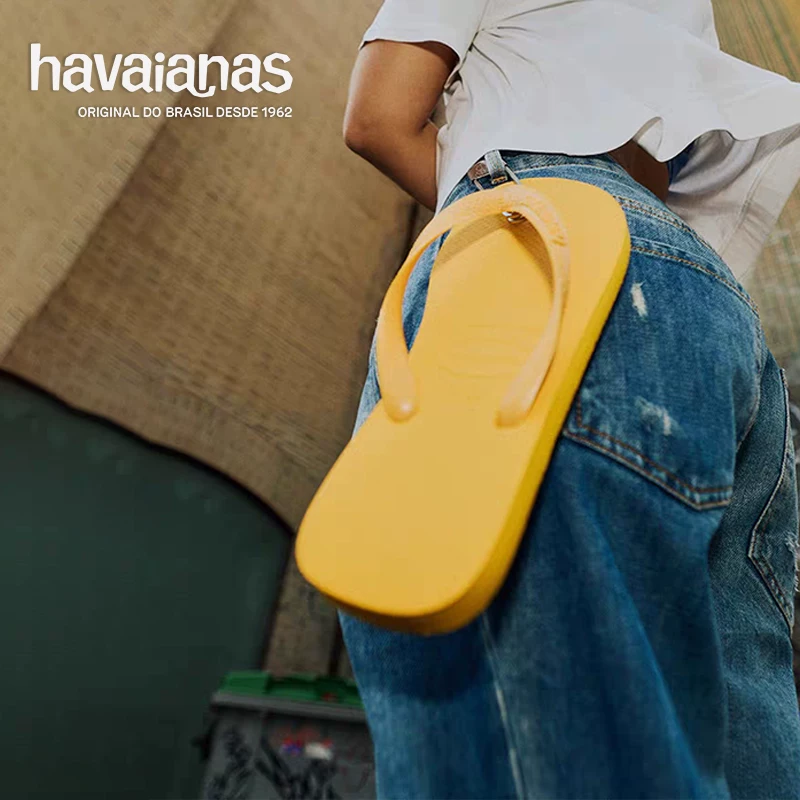 Летние шлепанцы Havaianas, пляжные тапочки, пляжный стиль