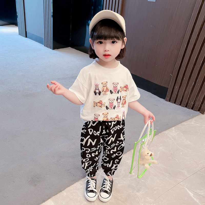 Girls' summer suits 2022 new one-year-old female baby summer 2 Western style 3 children's short-sleeved 4 two-piece suit 5 tide