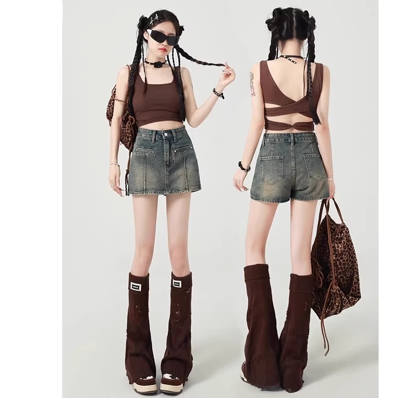 American Retro Blue Denim Shorts for Women, 2026 Summer New High-Waisted Slimming Anti-Exposure Design Hot Girl Skirt Pants