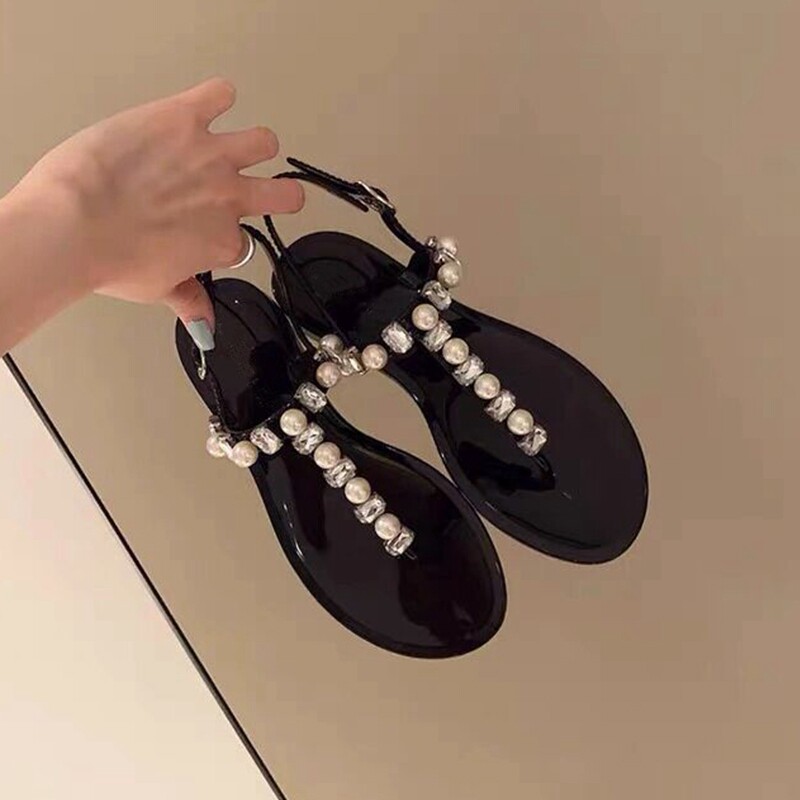 Net red with the same fairy wind beauty turned 2022 new straight line with water drill pearl clips toe flat sandals