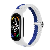 Полосатая вязаная модель -лето и белая