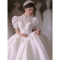 The young lady who escaped the princess's light wedding dress 2022 bride's satin veil