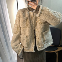 Small fragrant wind lamb wool coat female short section 2021 New autumn and winter small sub-retro advanced senses gush thicken