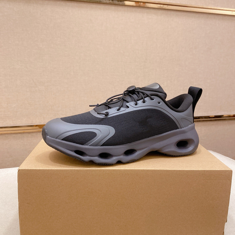 Men's Sneakers with Breathable Mesh, Fashionable Trendy Lace-Up Design, Co-Branded Casual Shoes for Summer 2026, European Style, Couple's Shoes for Women