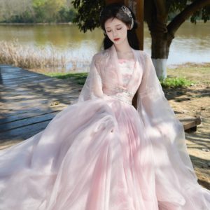 
Hanfu women's Tang-made myrobalan skirt, heavily embroidered large-sleeved shirt, cool wind cross-collar, ancient costume, super fairy and elegant film and television set