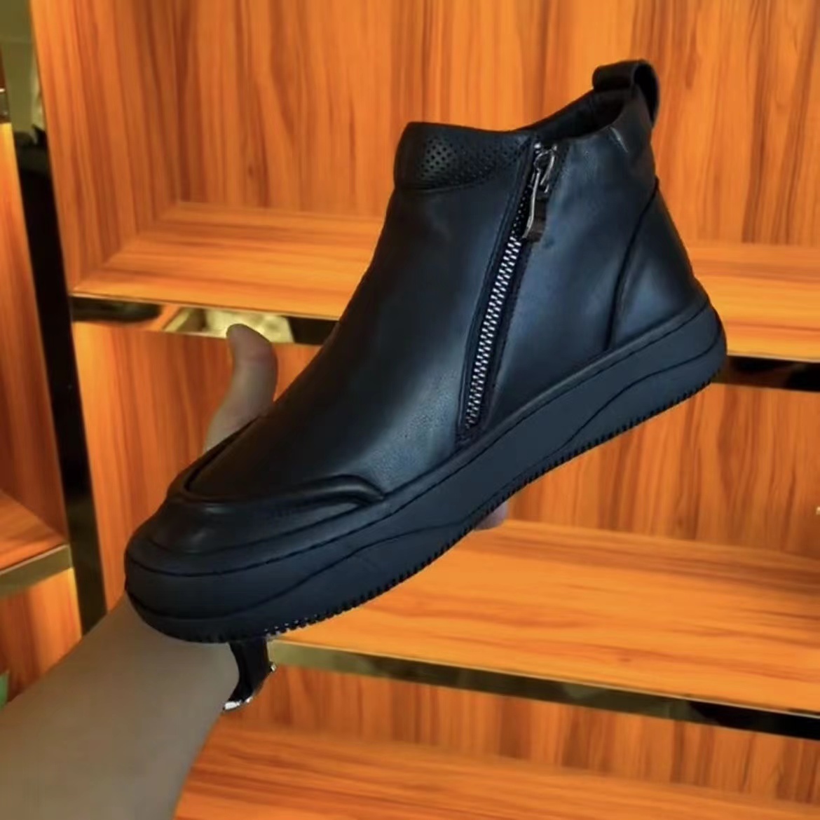 Weishalun winter layer cowhide board new high top men's black plush Korean version casual leather shoes_voghion.com