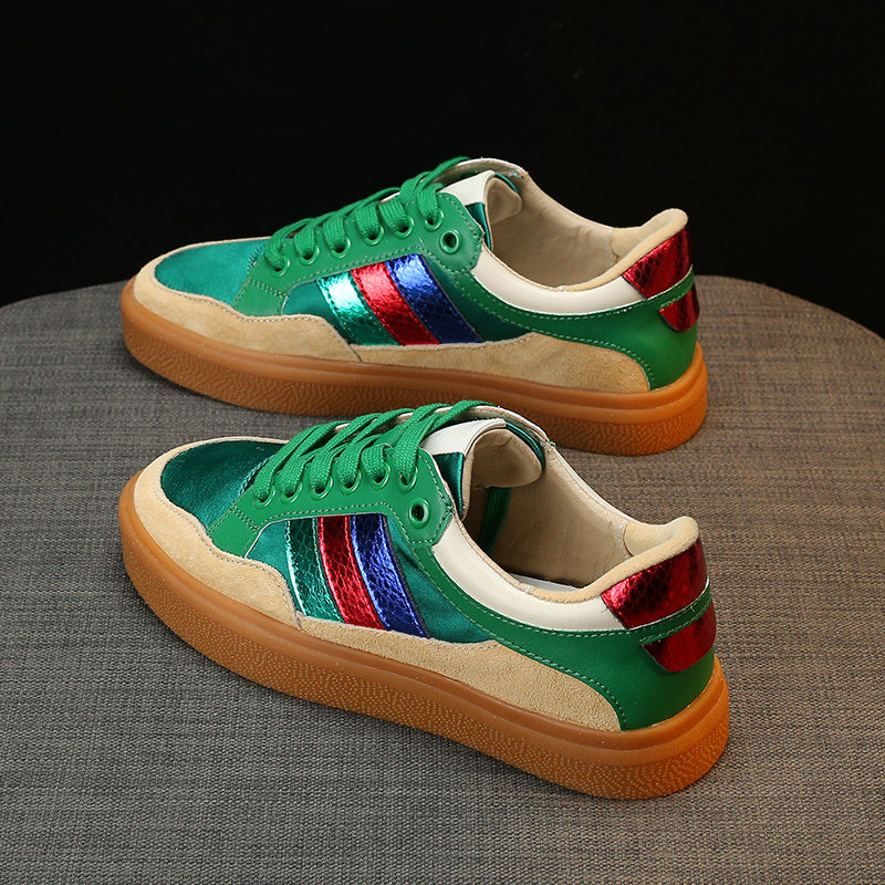 Small white shoes women 2021 new women's shoes ins 100 hitch poppers board shoes sports early spring women shoes 2022 spring boomer shoes