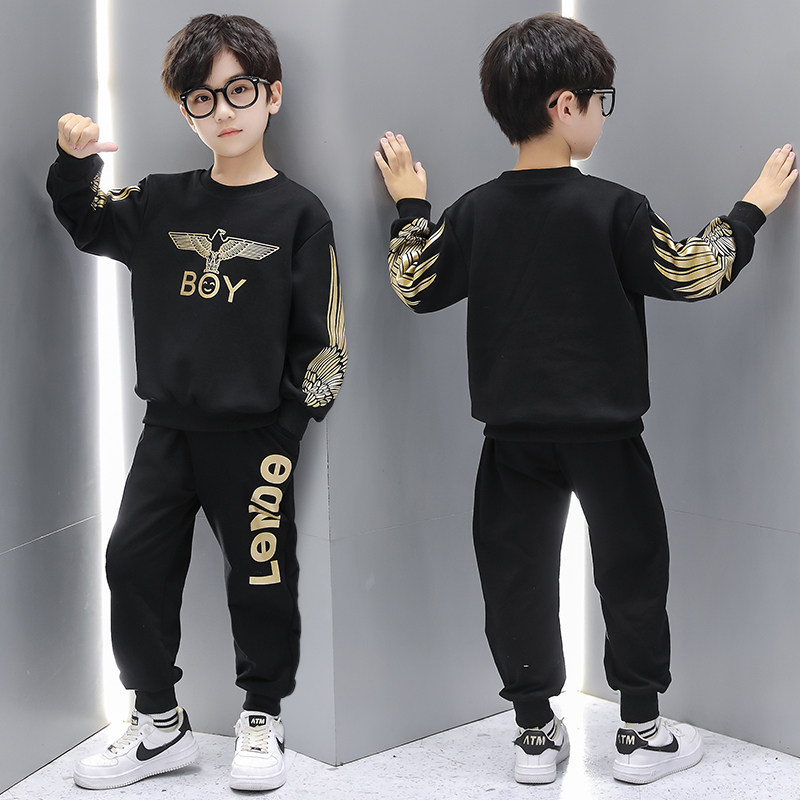 Boy's spring and autumn clothing clothing suit 2022 new children's spring and autumn money sports handsome in the middle of the street